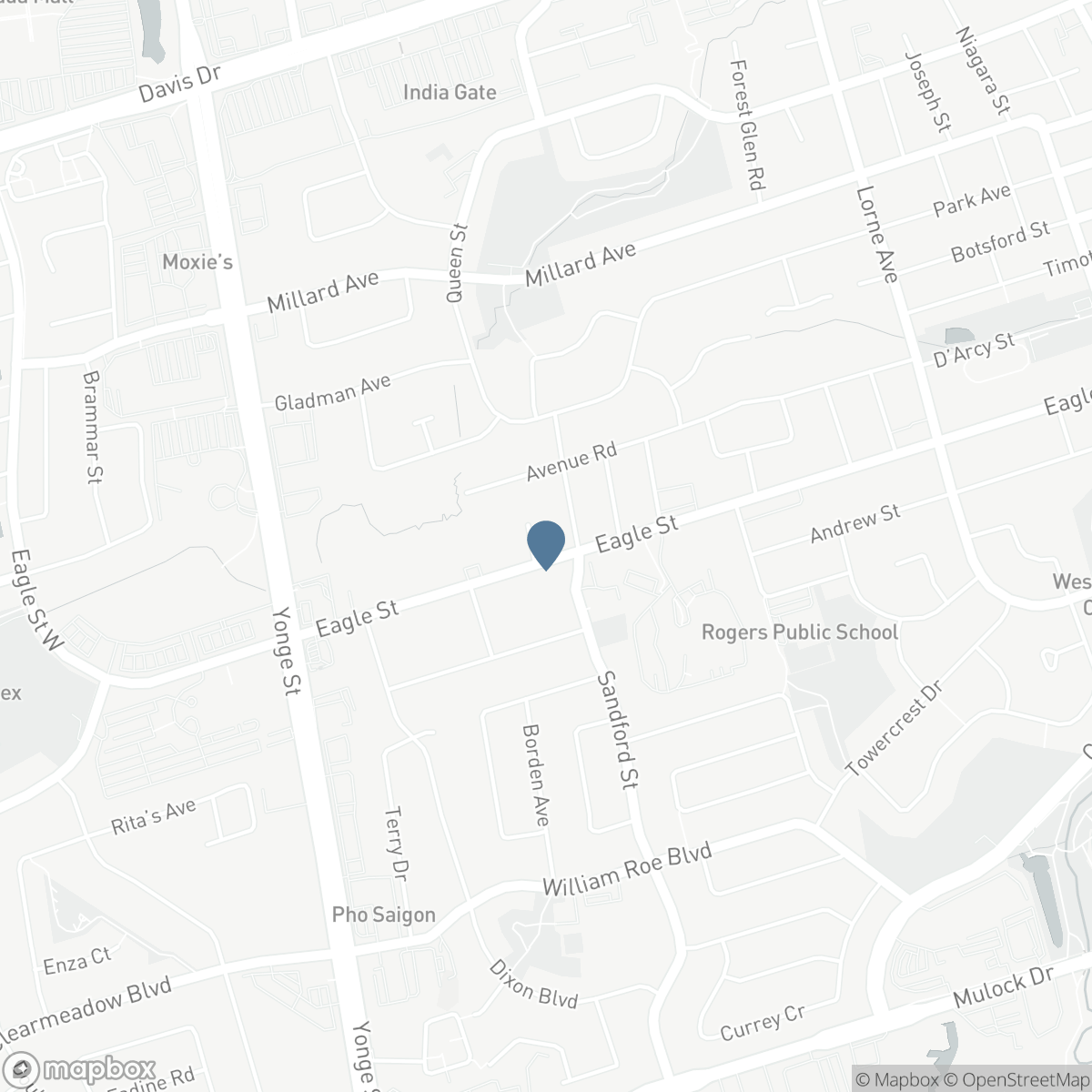 211 APPLETON COURT, Newmarket, Ontario L3Y 0B8